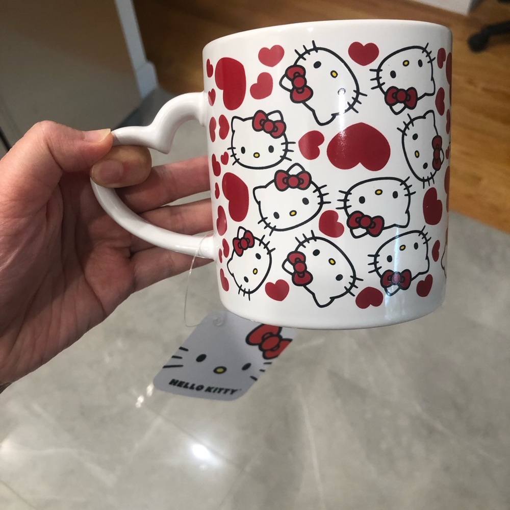 Hello kitty cup